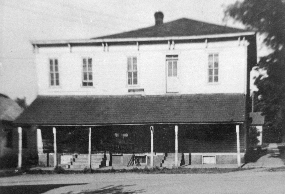 Byrer grocery in 1939