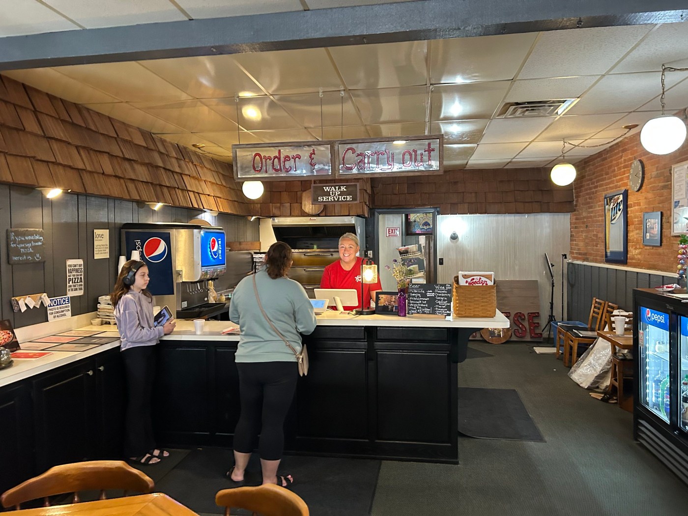 2025 - Wooden Peel inside